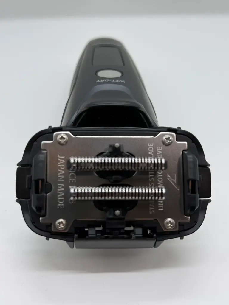 Panasonicのメンズシェーバー、ラムダッシュ『ES-NLV68-K』の内刃